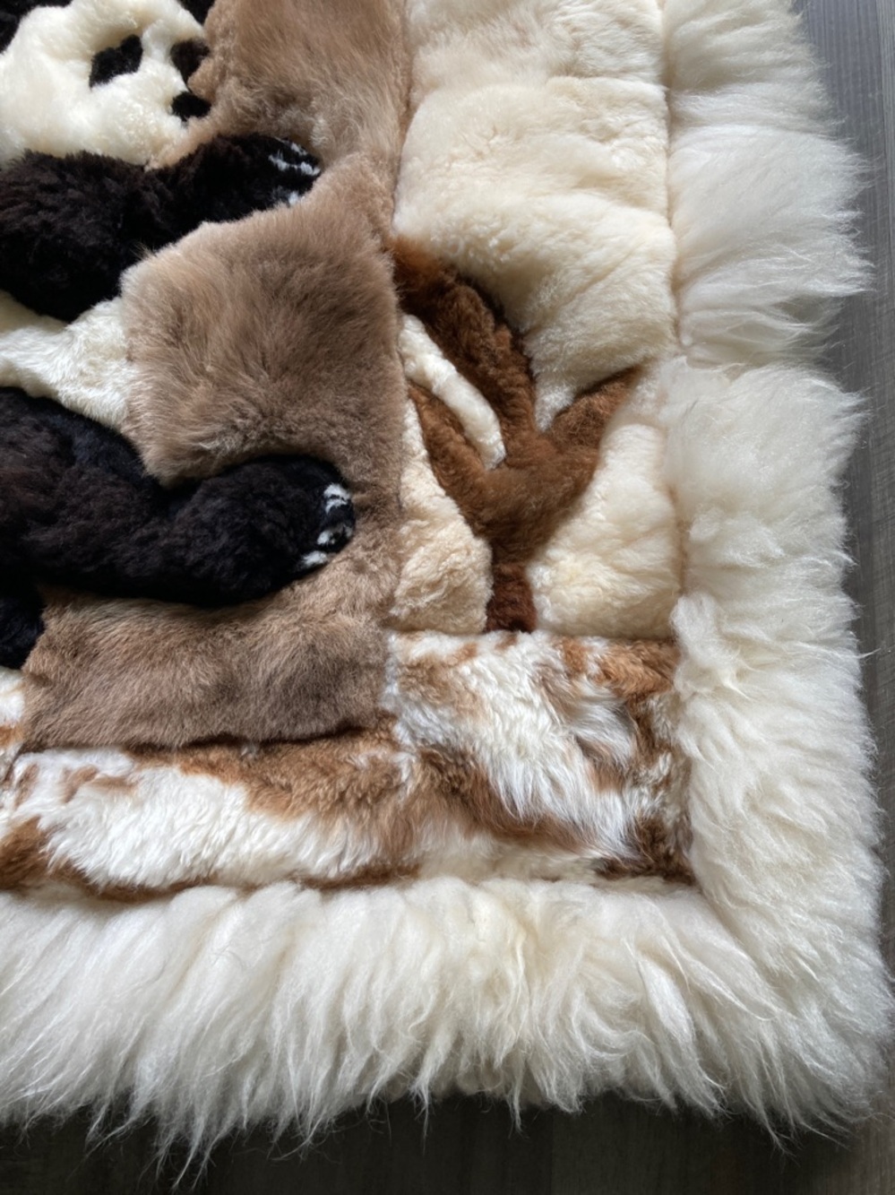 Peruvian handmade alpaca fur rug Wall Hanging Panda Peru Throw Decor Rustic - Picture 3 of 9